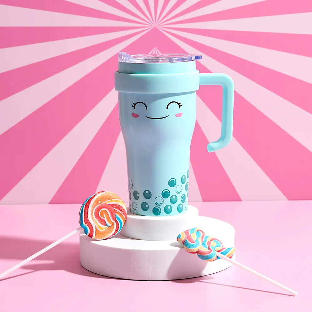 Kawaii Miami Collection thermal mug with a pastel finish and ergonomic handle.